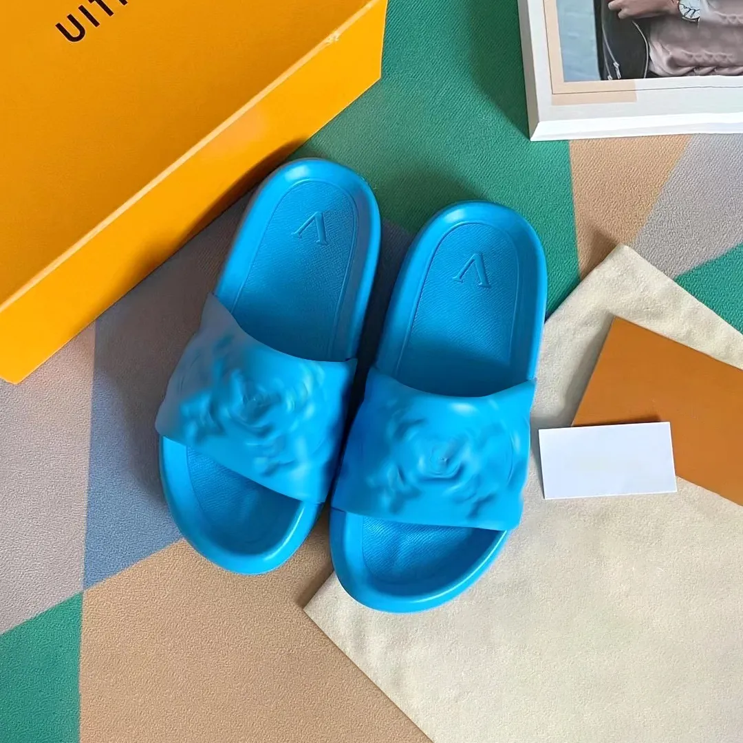Unisex Designer Slajd Kobieta Mężczyźni Sandał Luksusie lato na zewnątrz buta nabrzeże wytłoczone gumowe wodoodporne łatwe do noszenia komfort płaski pantofel