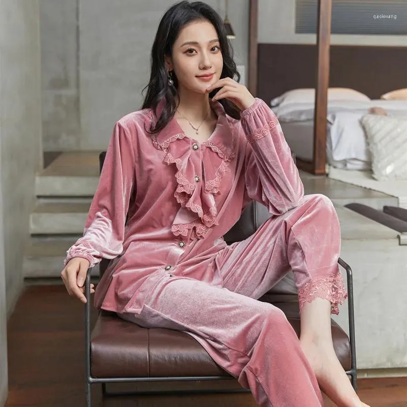 Women's Sleepwear Velvet Pajamas Autumn Winter Lady 2Pcs Loungewear Elegant Lace Collar Home Clothes Soft Velour Nightwear Trousers Suit