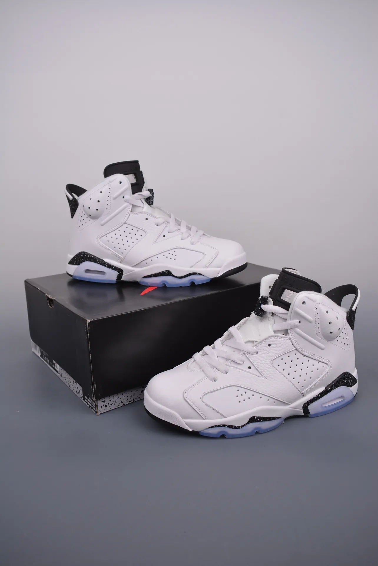 Summer 2024 REVERSE OREO Underarmour Basketball Shoes Black/White