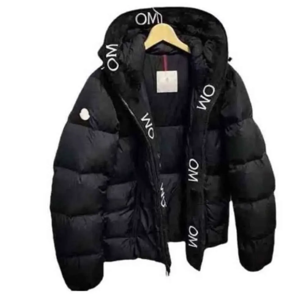 Nuevo diseñador de alta calidad Parkas Winter Puffer Jackets Market Mens Down Men Mujer Engrosamiento de abrigo cálido ropa de agua de los hombres