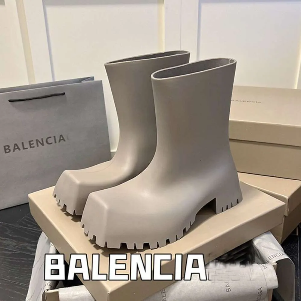 Stivaletti balenciashoes stivali da pioggia in gomma stivali alti tacchi alti stivali elettrici impermeabili rossi scarpe da donna P8SZL