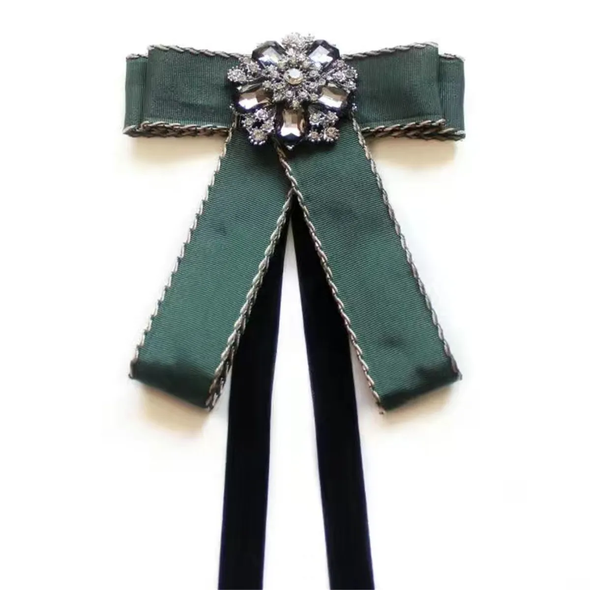 Neue 2023 Frau Broschen Pin Band Kleine Bowknot Schild Strass Shirts Corsage Kragen Fliege Kristall Mode Schmuck Geschenke