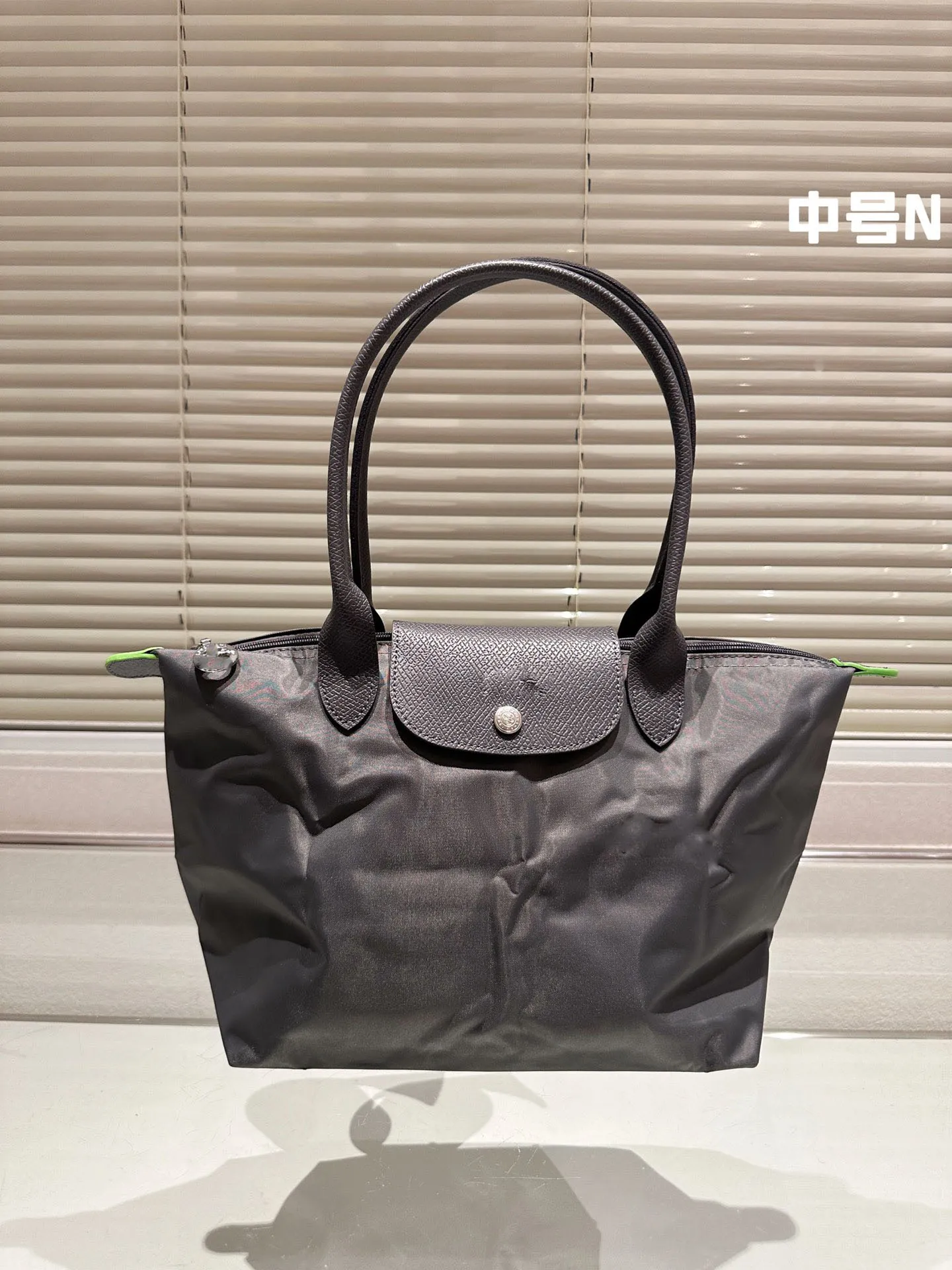 Dumpling Bun da donna 2023 Nuova borsa ultraleggera versatile Tote Bun Mommy Bun di grande capacità