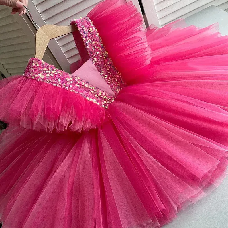 Robes de fille Filles Rose Rouge Fête Princesse Robe Enfants Paillettes Brillant Bithday Cérémonie Vêtements Enfants Tulle Robe De Bal Pour Mariage Taille 3-8T 231023