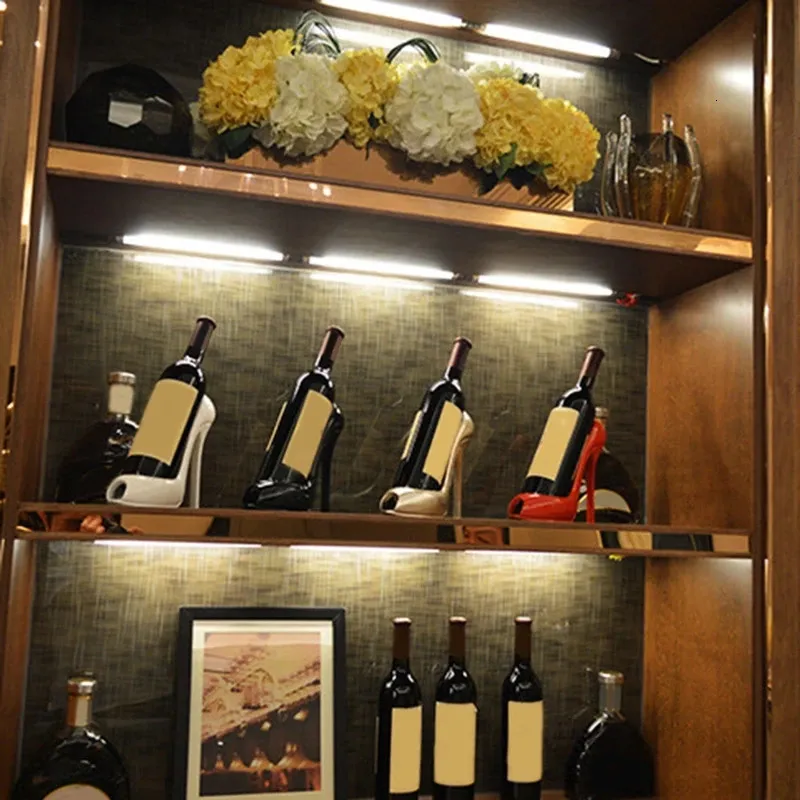 Alvinlite Porte-Bouteille de vin innovant Porte-Bouteille de vin en Forme de Chaussure à Talons Hauts Porte-Bouteille de vin pour boîte de Rangement de vin et décoration de Bar(Blanc