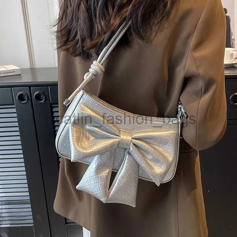 Shoulder Bags Women's Cute Bow Tie Underwear Bag Crocodile Paern Soulder Bag Women's Elegant High Quality Pu Leather Women's Wallet and Bagcatlin_fashion_bags