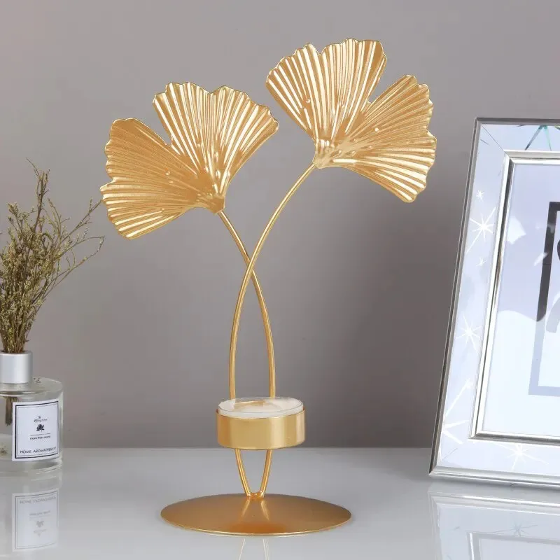 Titulares de velas 1p cnórdico Golden Ginkgo Folha Candlestick Luxury Living Room Home Decoration Wedding Party 231023