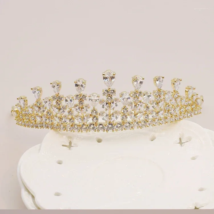 Klipsy do włosów akcesoria ślubne wysoka węzeł złotą koronę Dostosowana mikroinkolowana suknia ślubna formalna