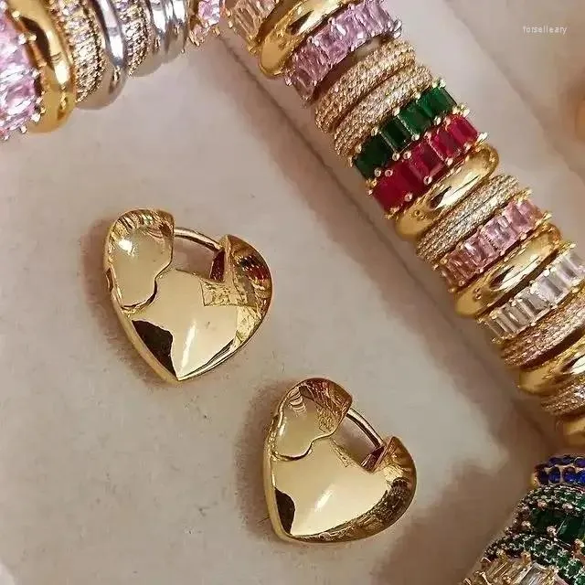Hoop Earrings 2023 High Polish Gold Plated Simple Heart Shaped Women Girl Classic Fashion Geometric Shape Wedding Gifts Jewelry