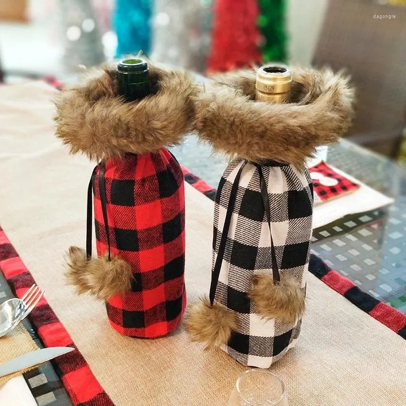 Juldekorationer Merry Wine Bottle Cover Party Ornament Decor for Home Dinner Year Gift Mini Coat Lattice Bag