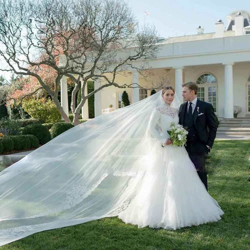 Save Big on Bulk White Lace Wedding Dress Long Sleeves Long Sleeve Lace  Wedding Dress Plus Size, White High Neck Bridal Gown Floor Length Custom  Made