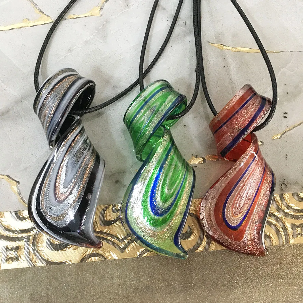 Blown glass pendant necklace deals