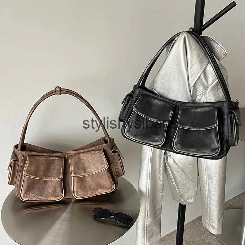 Sacs à bandoulière Sac de sous-vêtements pour femmes Sac de créateur de luxe et portefeuille 2023 Nouvelle moto et vélo Multi Pocket Square Soulderstylishyslbags