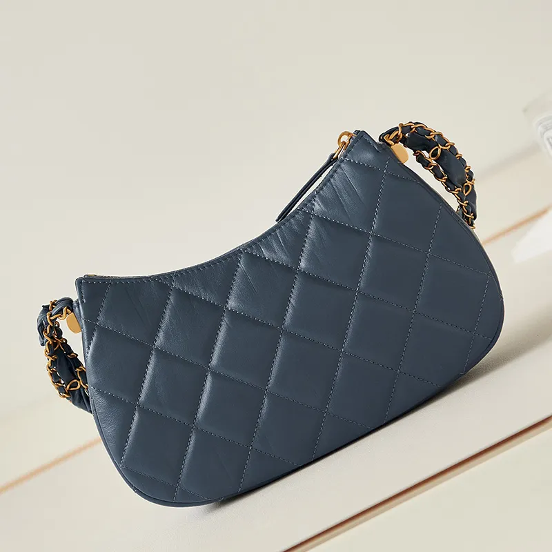 CC Bag Shoulder Designer 100 Hobo Calfskin Black White Fashion Channelpurse Women Handbag Gold Hardware Top Quality Small Zipper Purse with Box