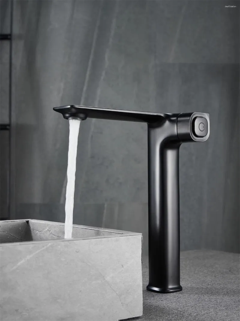 Robinets d'évier de salle de bains, robinet de lavabo de Table en laiton mélangeur monotrou en cuivre robinet d'eau noire et froide de Style contemporain