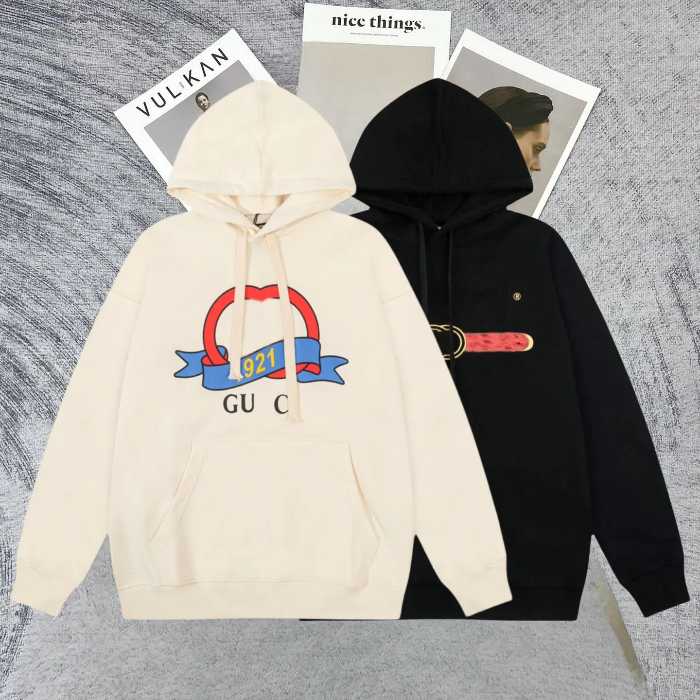 Tasarımcılar Erkek Kadın Hoodie Moda Lüks Yuvarlak Boyun Uzun Kol Sonbahar Kış Kış Kapşonlu Kıyafet Giysileri Sweatshirt Ceket Hoodies Jumbers Bej Blaj Beyaz 66