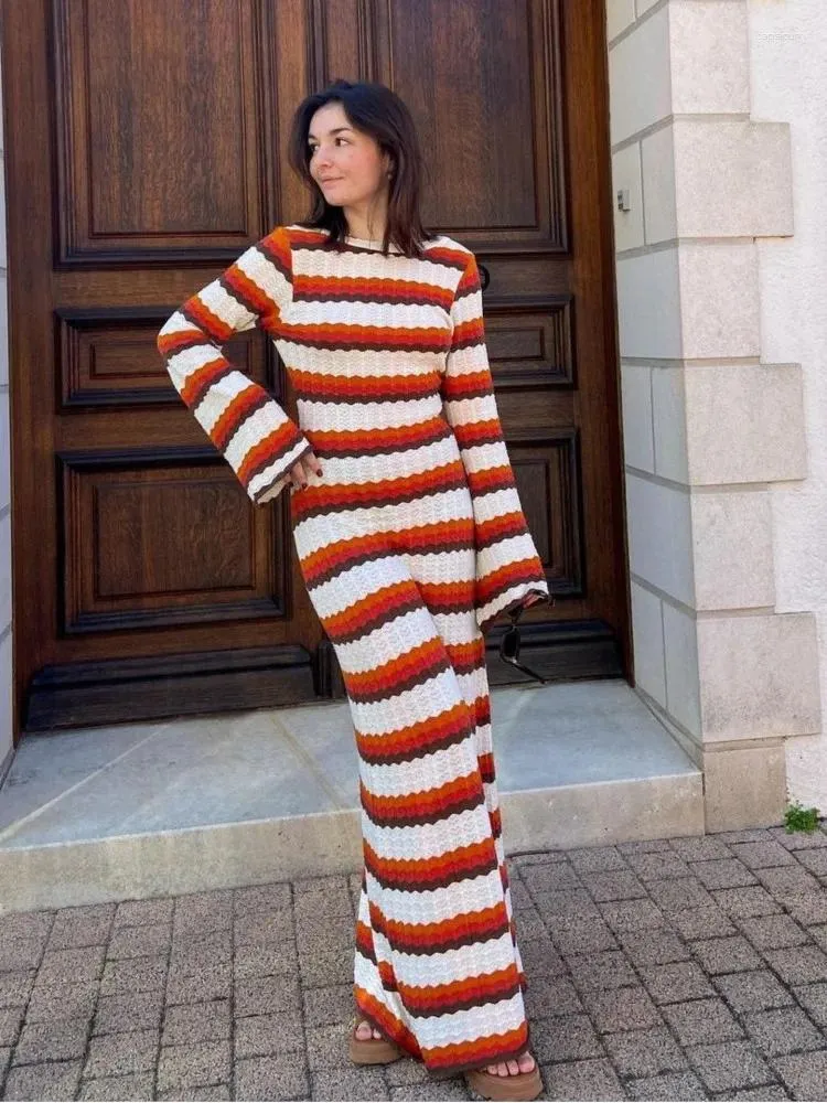 Casual Dresses Elegant Wave Striped Cotton Knitted Maxi Dress Women Fashion O-neck Flared Sleeves Backless Female Beach Vacation Robe