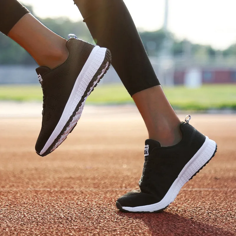Ladies breathable trainers 2025