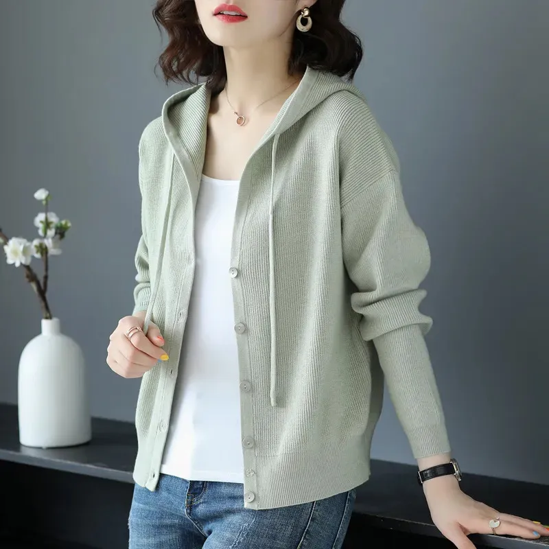 Kvinnor tröjor Spring Clothes Women Sticked Cardigan Korean Fashion Casual Long Sleeve Top Button Up Hooded Knitwears Sweater Coat 231024