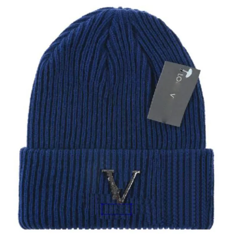 Neue Marke Frankreich Hut V Beanie Gestrickte Hut Designer Kappe Männer Frauen Ausgestattet Hüte Unisex Kaschmir Buchstaben Casual Schädel Caps im Freien A3