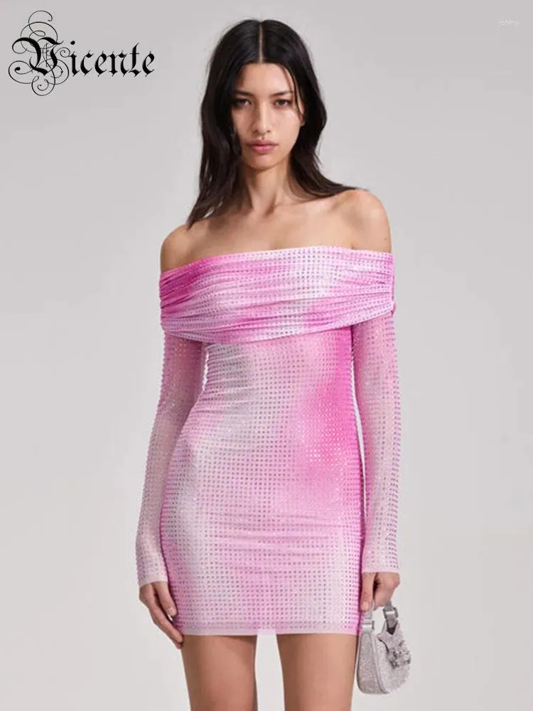 Lässige Kleider VC Fashion Party für Frauen aus der Schulter Slash Neck Gradient Kristall Diamanten Lange Ärmel Minikleid 2023 Herbst