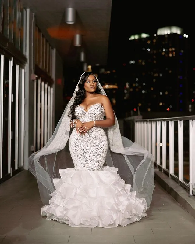 2023 Oct Arabic Aso Ebi Plus Size Mermaid Ivory Luxurious Wedding Dresses Beaded Crystals Bridal Gowns Dress ZJ114