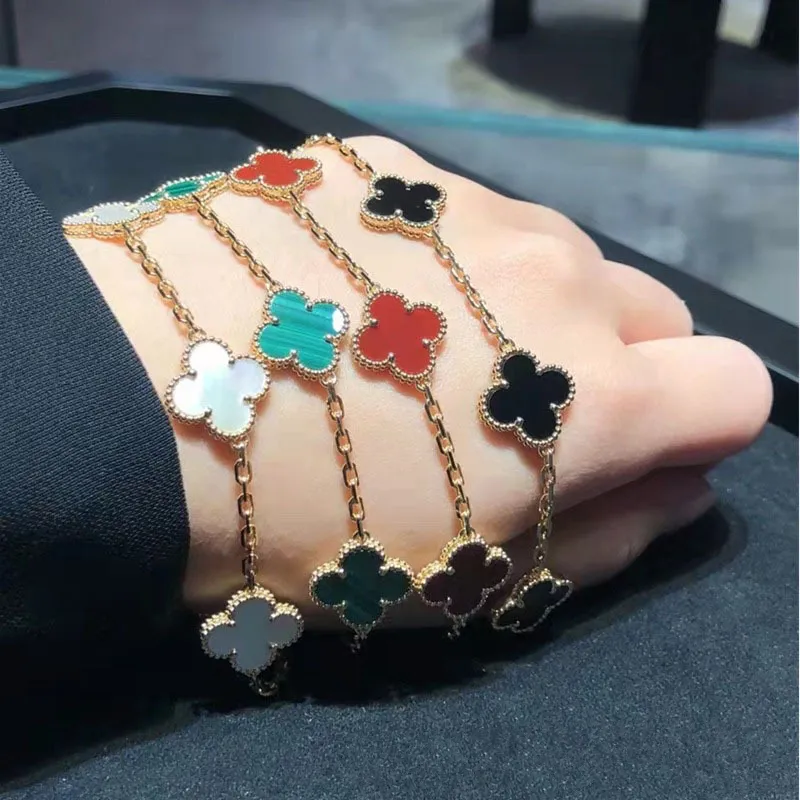 Fashion Jewelry Designer Armband Ny fyra/tre-löv Clover Armband Female South Simple Ins Five-Flower Fritillary Luck Clover Armband Girl Present