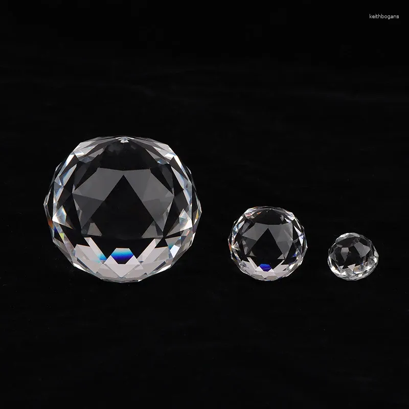 Chandelier Crystal 15/25/50mm Clear Hanging Ball Glass Prism Sun Cather Faceted Balls For Chandeliers Part Home Wedding Light Decor 1pc