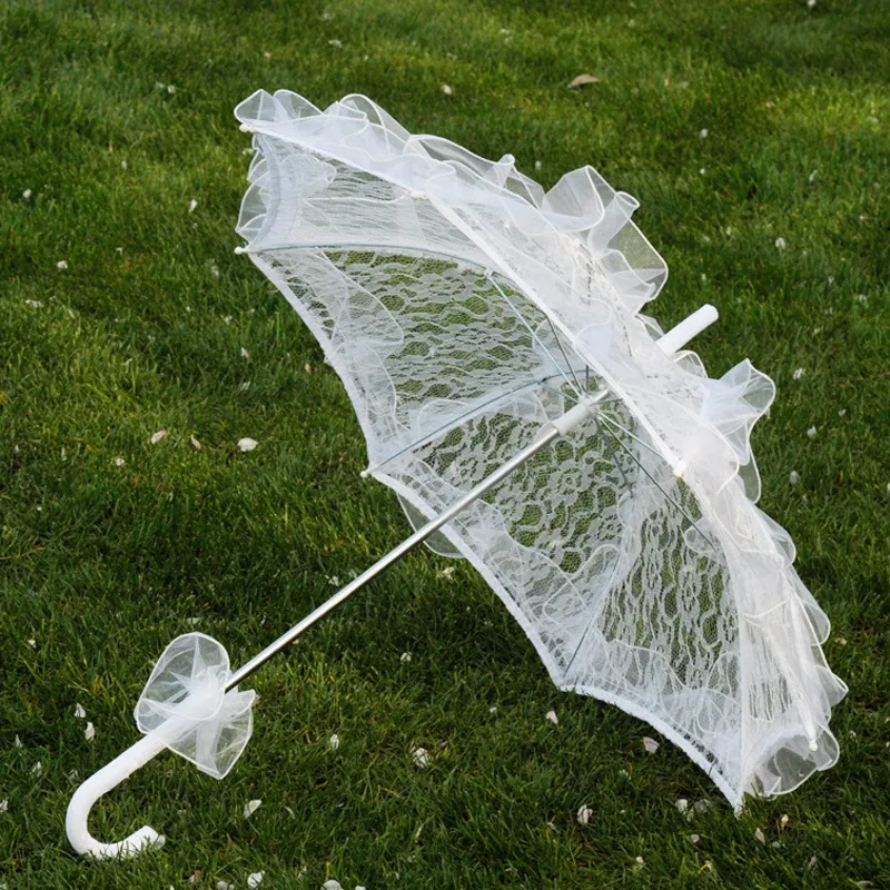 Accessoires de mariage en dentelle époux petite robe de mariée parasols