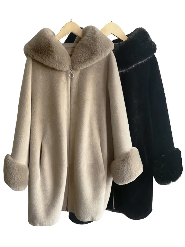 Cappotto lungo da donna con fodera in pelle scamosciata di lana di visone nuova e giacca con cappuccio con collo in pelliccia di volpe finta