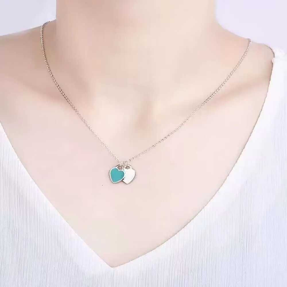 Tiffanylris ecklace Classic Extremely Simple Style Romantic Love Heart Enamel Pendant Design Female Clavicle Chain