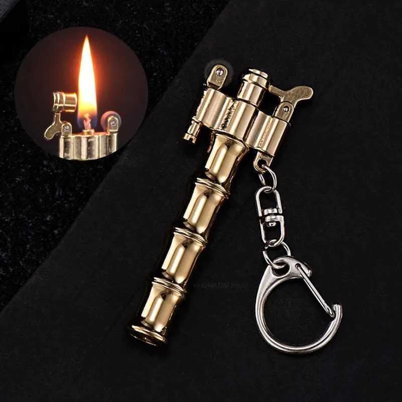 Lighters Creative Bamboo Knot Grinding Wheel Keychain Pendant Kerosene Lighter Metal Vintage Cylinder Small Portable Gift