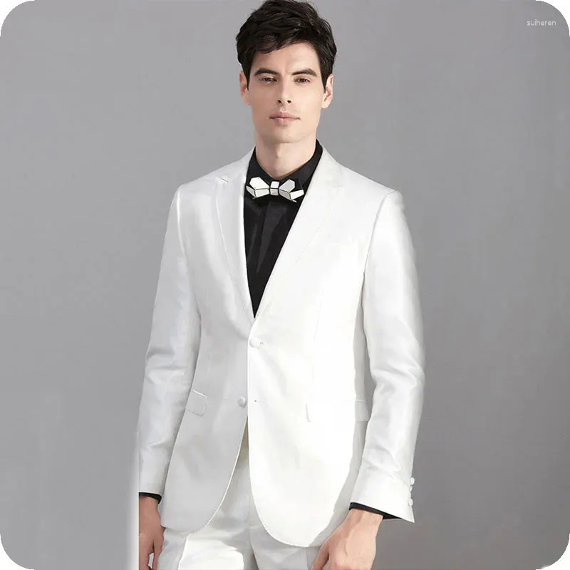 Abiti da uomo Bianco Uomo Per Matrimonio Smoking dello sposo Slim Fit Terno Masculino Risvolto con visiera Uomo Blazer 2 Pezzi Giacca Pantaloni Costume Homme