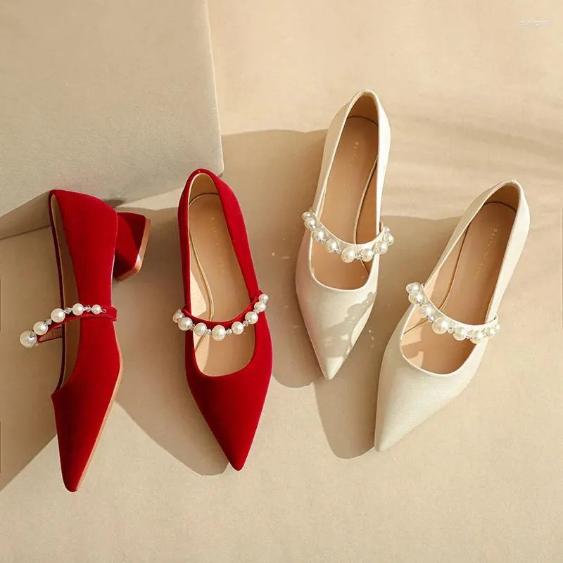 Dress Shoes Women Square Middle Heels 2023 Spring Classic White Red Wedding Pumps Mary Janes Luxury String Bead Pearls Pointed Toe