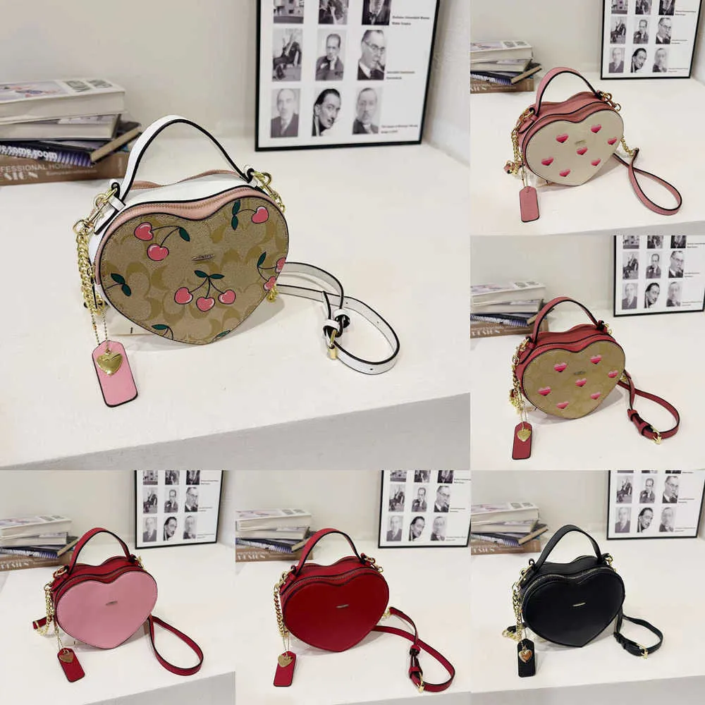 Cherry Desinger bolso del corazón Mini bolso de hombro lindo Mujeres coabag Bolso de lujo Vintage Nublado Tote Cuero Moda Rosa bolsos cruzados