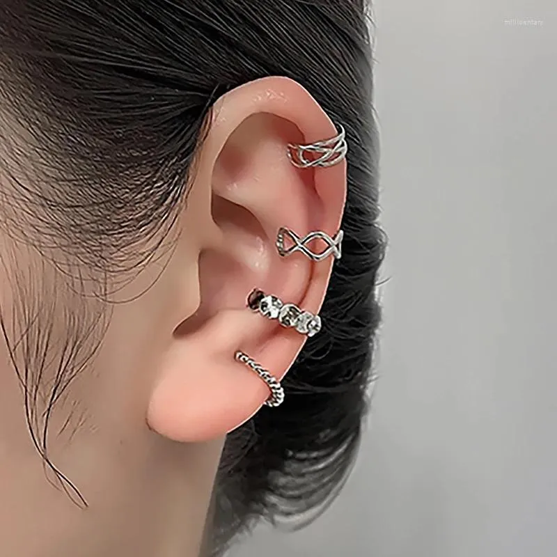 Ryggar örhängen öronklip med öronhål piercing för kvinnor 1pc silver färg ben manschett y2k söt coola flickaktiga kpop smycken ef065