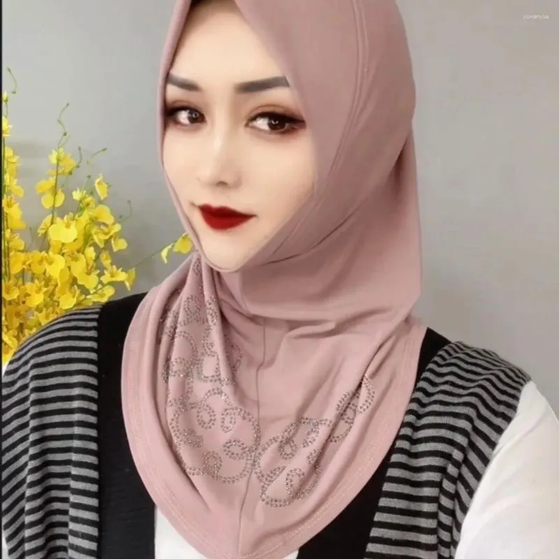 Roupas étnicas 2023 novidade muçulmana usa hijabs femininos fáceis de usar