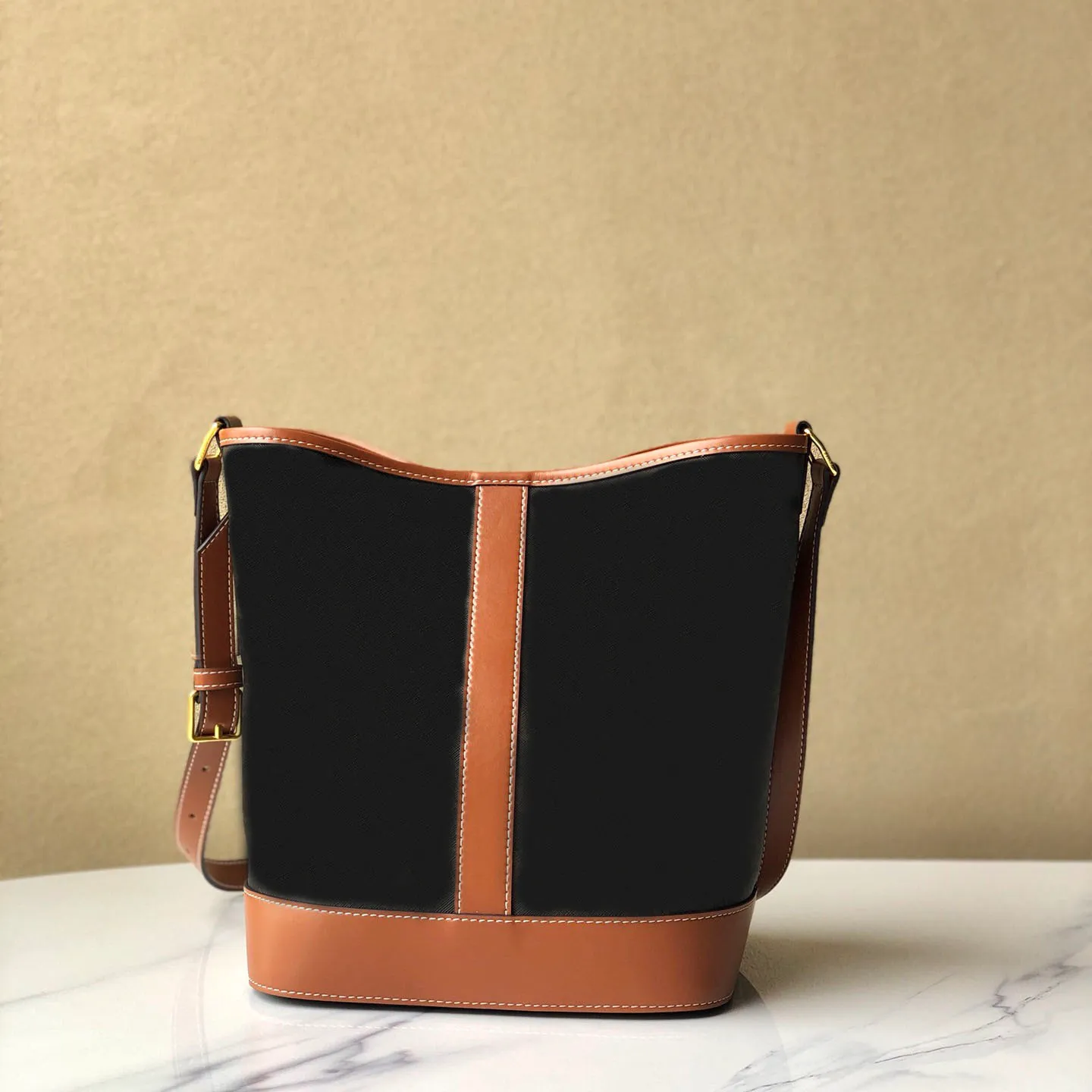 حقيبة أزياء الأزياء على غرار كيس الكتف عالي الجودة جلسة متشابكة حقيبة كتف حقيبة مصممة فاخرة حقيبة يد HOBO Handbag Clutch Pochette متعددة الألوان