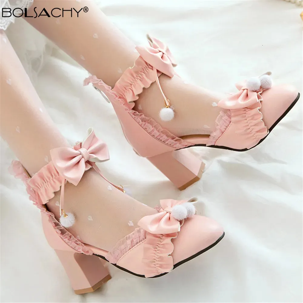 Klänningskor Spring Lace Ankle Strap Women High Heels Mary Jane Pumps Party Wedding Cosplay White Pink Hairball Bow Princess Lolita Shoes 231024