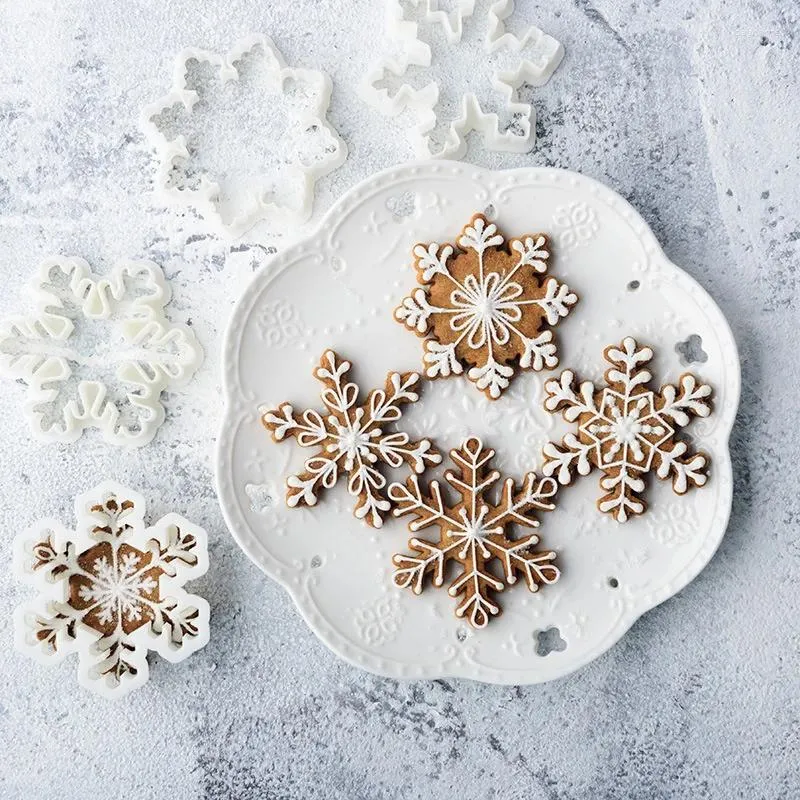 Moldes de cozimento Natal floco de neve cortadores de biscoito biscoito gravação molde sobremesa molde fondant bolo decoração ferramenta