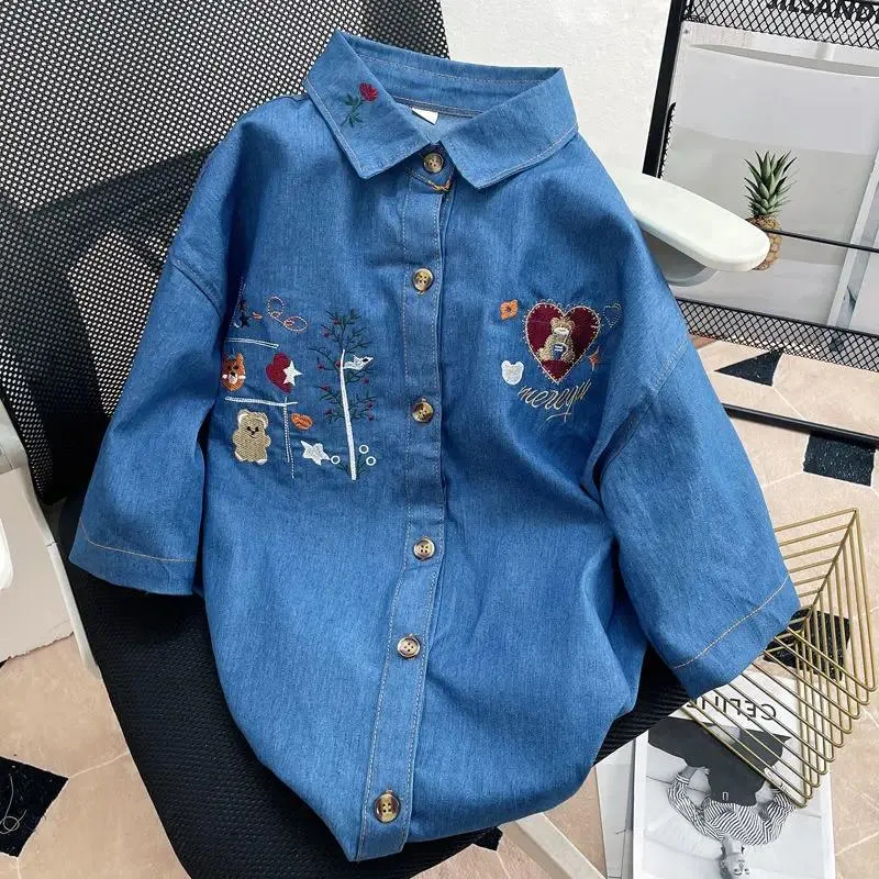 Camicette da donna Orso dei cartoni animati Camicia di jeans vintage da donna Manica corta Sottile Coreano Casual Studente Estate Allentato Cappotti giapponesi abbottonati