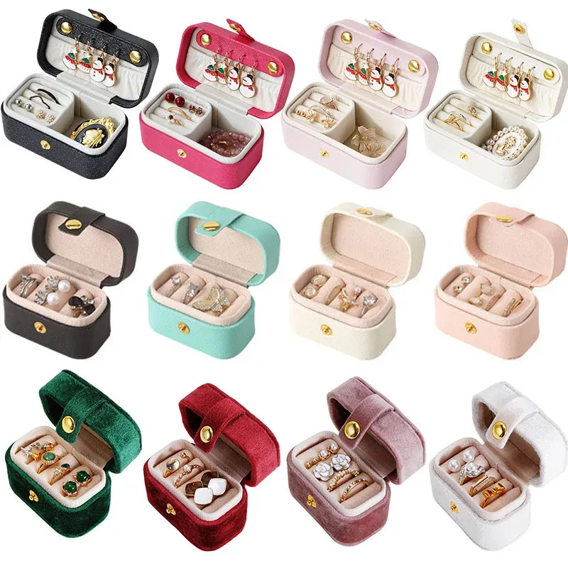Smyckestativ Mini Portable Storage Organizer Travel Pu Leather Velvet Boxes Earring Necklace Display Ring Juvelhållare 231025