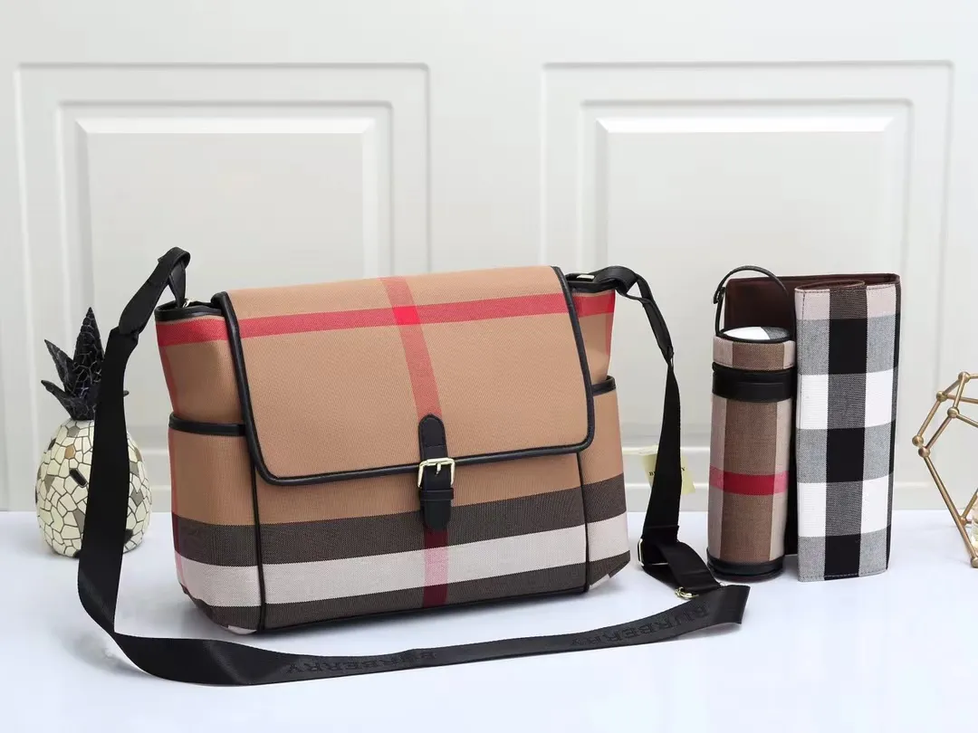 Waterproof mommy diaper bag Baby zipper brown plaid print Sales Backpack Messenger Diaper pile tote bag Fashion