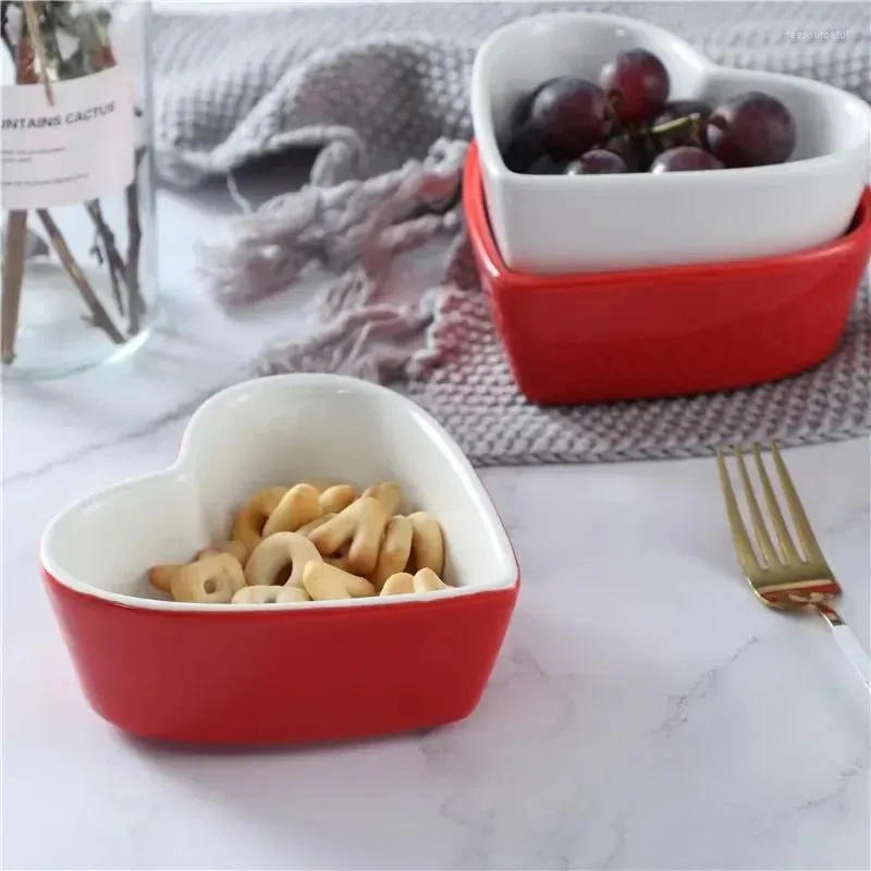 Bowls Heart Shaped Creative Utensils Bowl Plate Dinner Home Dessert Ceramic Fruit Cake Cutlery Salad Cute Snack Kitchen