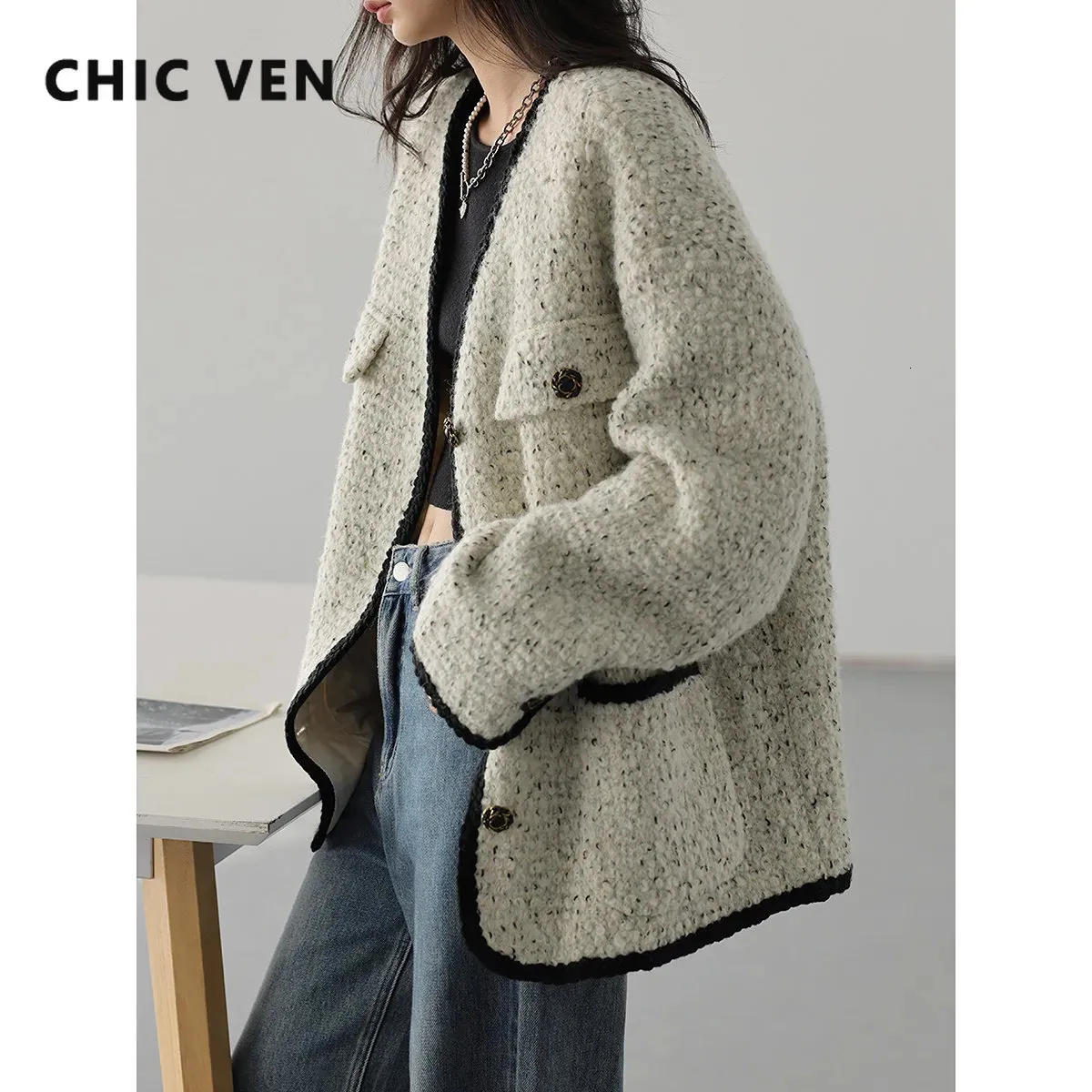 Womens Wool Blends CHIC VEN Woolen Coat Heavy Industry Down Jacket Vintage VNeck Woman Female Tops Autumn Winter 231025