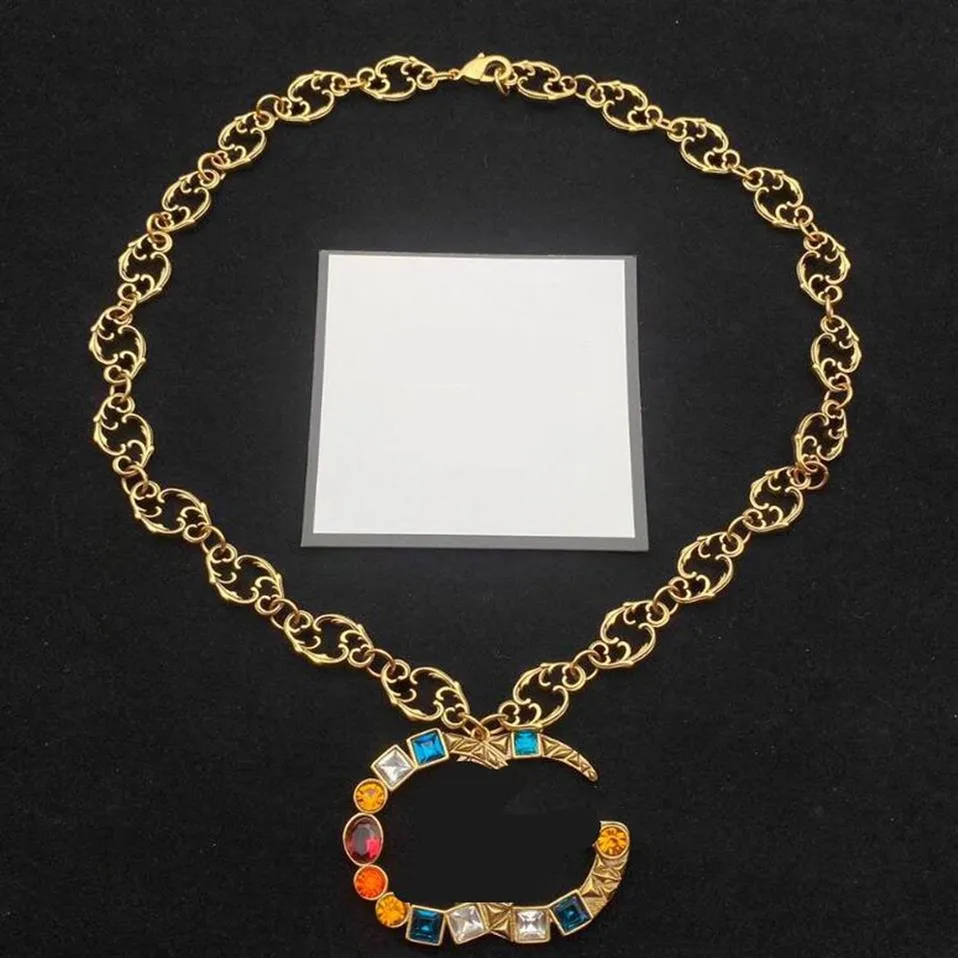 Klassische Designer Doppel Brief Anhänger Halsketten Haben Stempel Luxus Marke Bunte Diamant Buchstaben Halskette Für Frauen Hochzeit Party253C