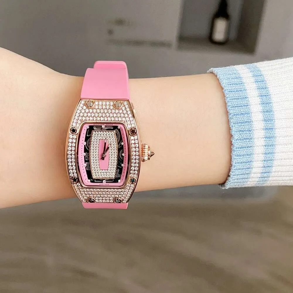 DHgate Womens Richard Mille Full Diamond RM007 Quartz Watch Superclone Swiss Movement Luxury Wristwatch with Box Watches