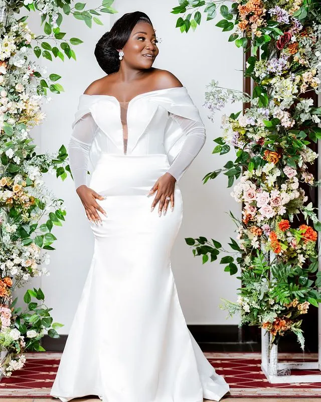 2023 ottobre arabo Aso Ebi Plus Size semplice sirena abito da sposa in raso bianco sexy abiti da sposa alla moda Abiti ZJ505