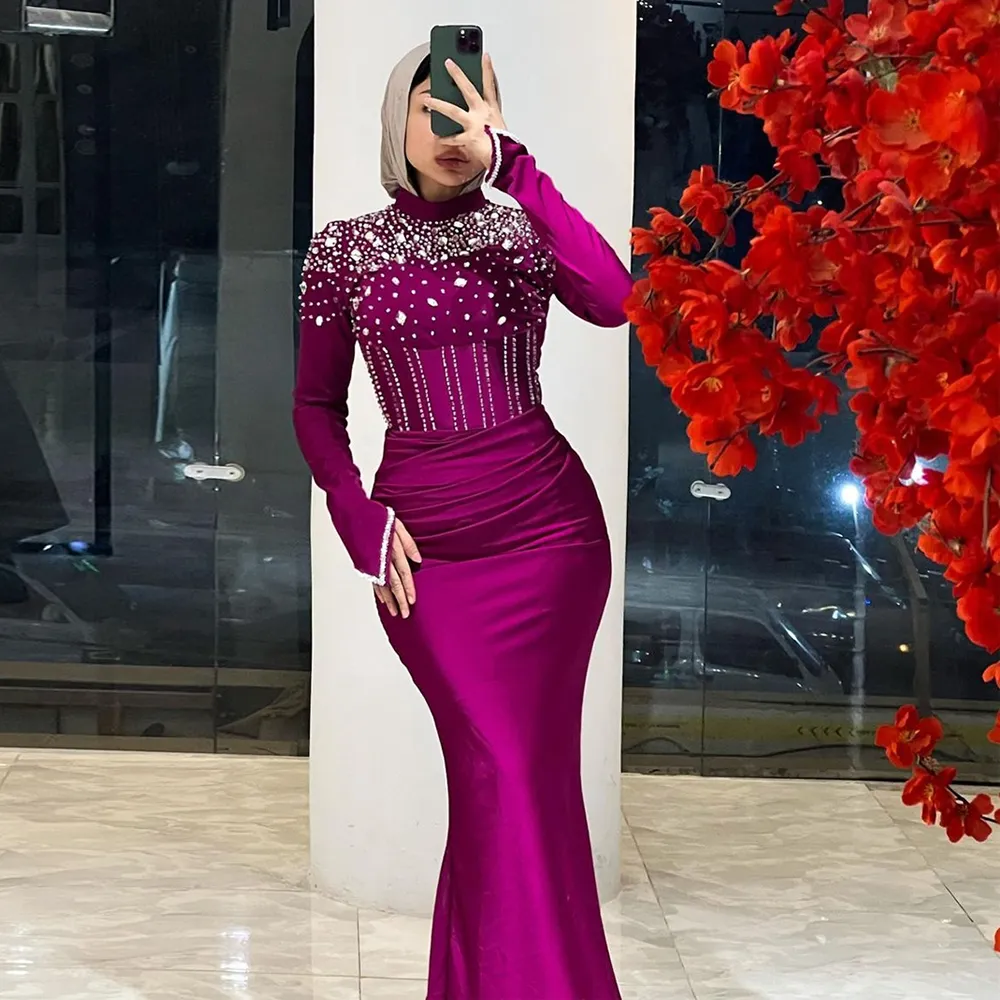 Crystal Muslim Evening Dresses High Neck Long Sleeve Arabic Dubai Formell klänning Pleat Satin Kanfan Mermaid Prom Dress