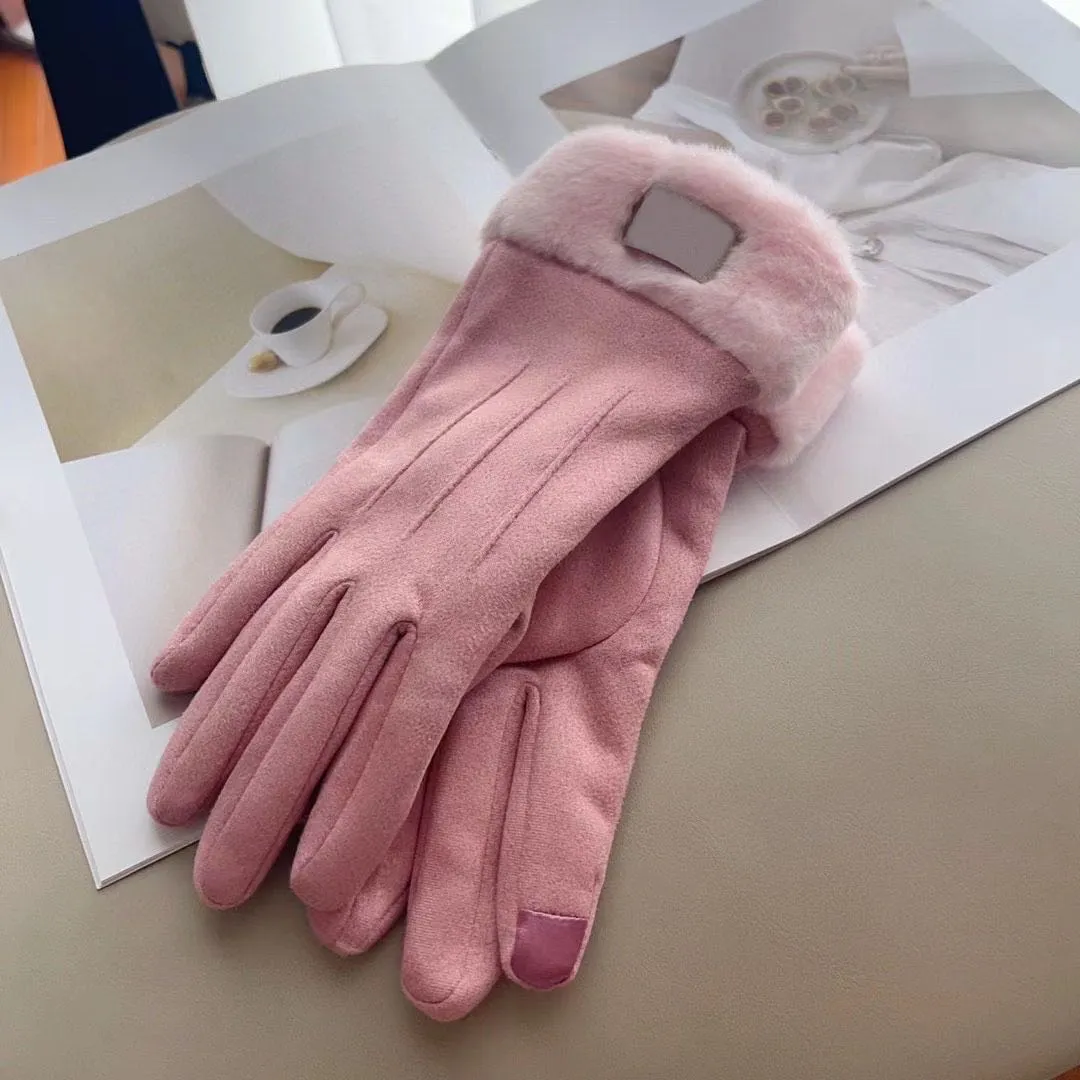 Luxury women gloves mens gloves fingertip gloves designer wool of sheep men five finger mittens waterproof riding velvet thermal fitness motorcycle leather gloves